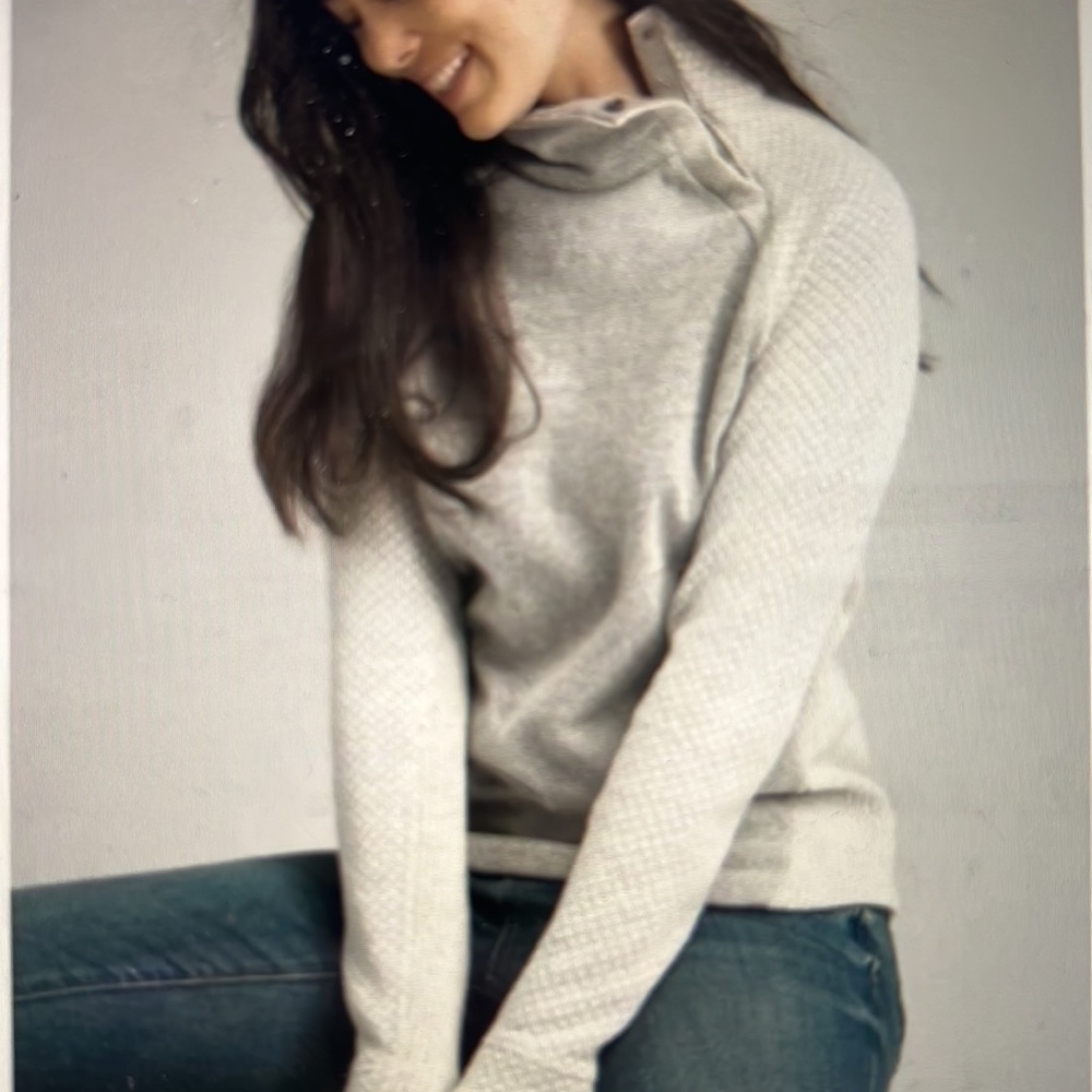 Prana Brandie grey snap neck sweater - size S